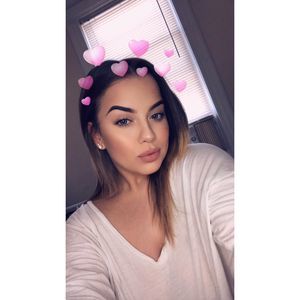 Meet your Posher, Abby